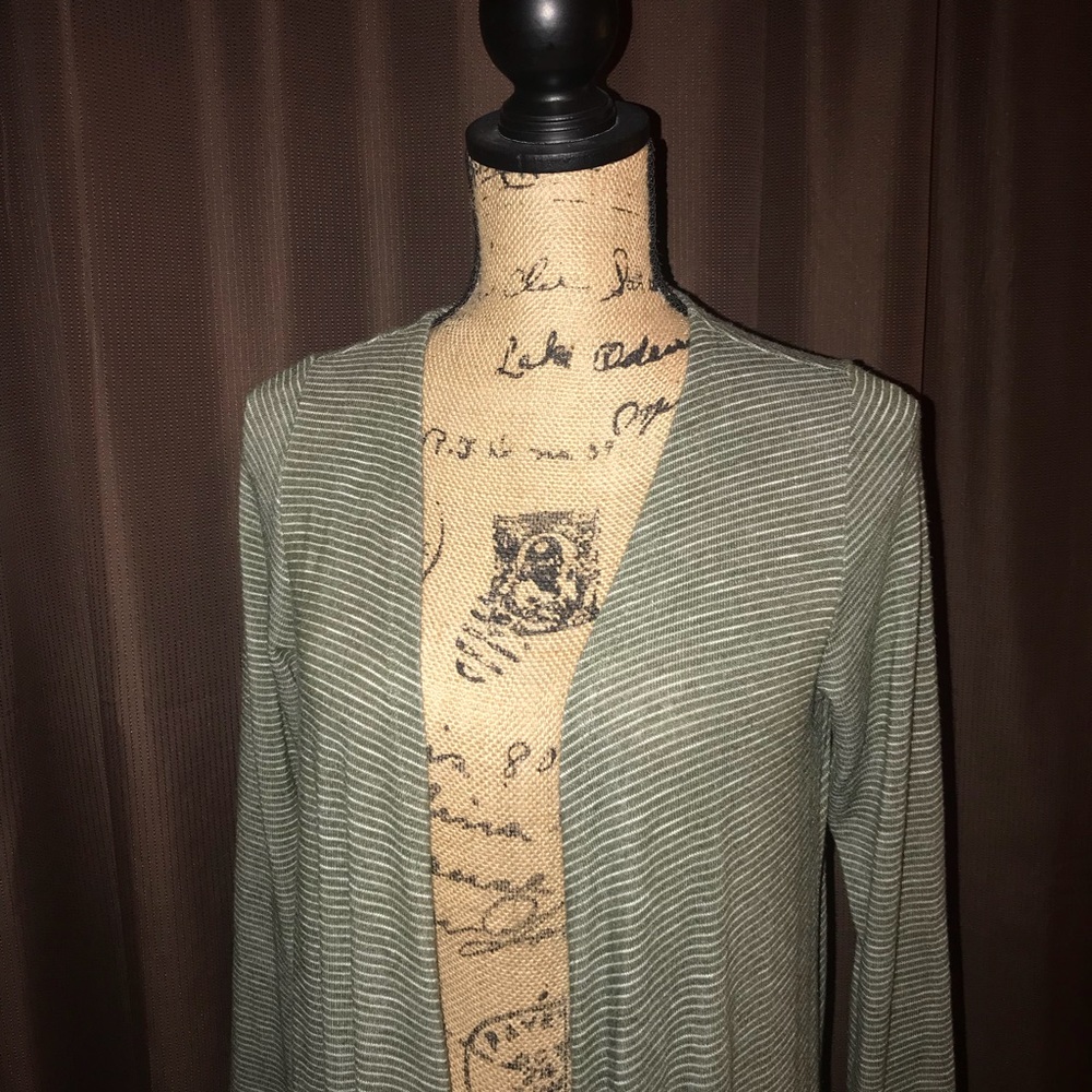 Small Lularoe Sarah